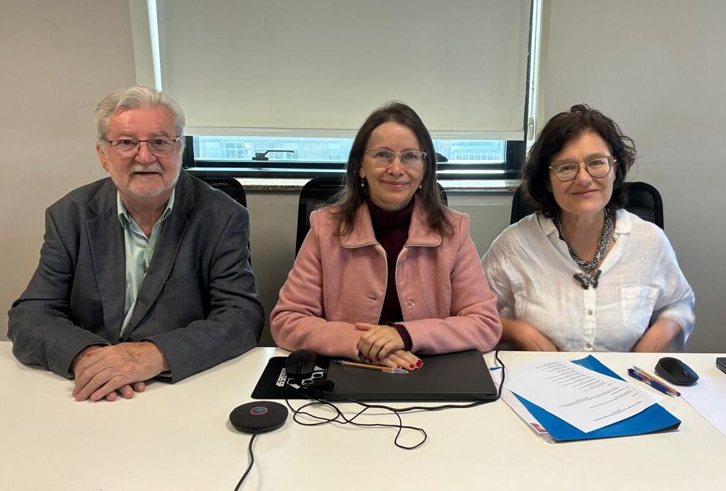 COSEMS/SP recebe o ex-presidente Gilberto Natalini para apresentação de proposta sobre saúde e meio ambiente