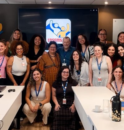 COSEMS/SP recebe residentes e estagiários da FSP-USP para diálogo sobre o SUS