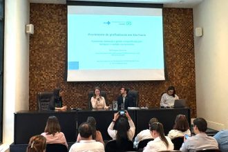 COSEMS/SP reúne gestores e representantes do Ministério da Saúde e do Estado para discutir o Mais Médicos