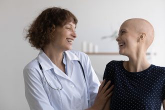 Oficina de Assistência Farmacêutica e anúncios nacionais destacam avanços no cuidado oncológico no SUS